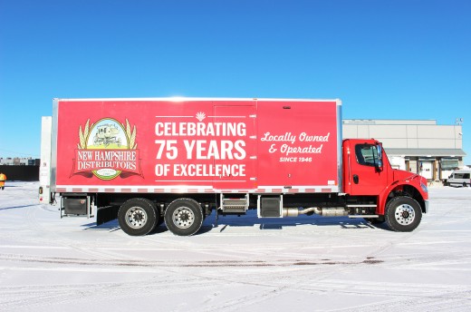 26' Classik™ Truck body on Freightliner M2-106