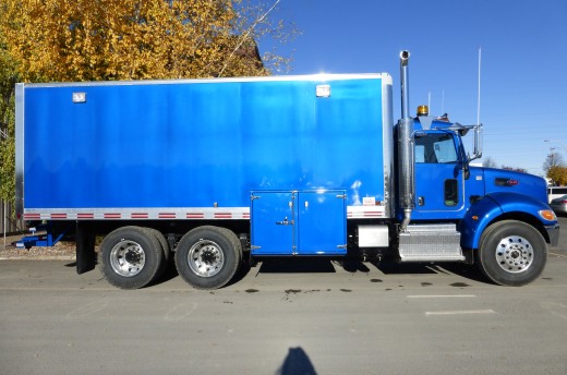 Boîte Classikᴹᴰ 20' sur Peterbilt 348