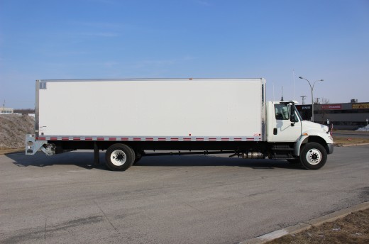 28' Classik™ Truck body on International 4300