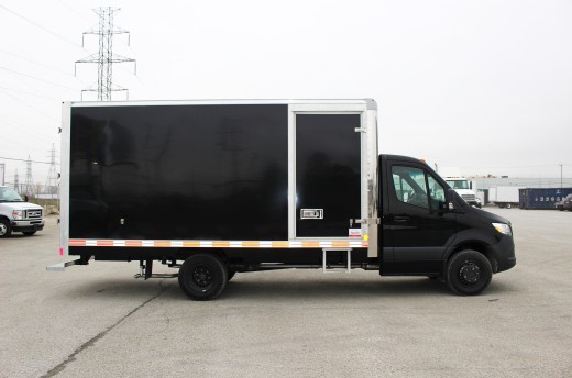 16' Classik™ Truck body on Mercedes-Benz Sprinter