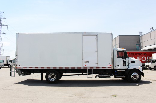 24' Classik™ Truck body on Mack MD7