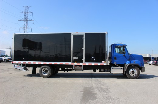 Boîte Classikᴹᴰ 26' sur Freightliner 108SD