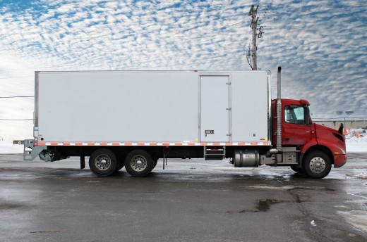Boîte Classikᴹᴰ 28' sur Volvo VNR