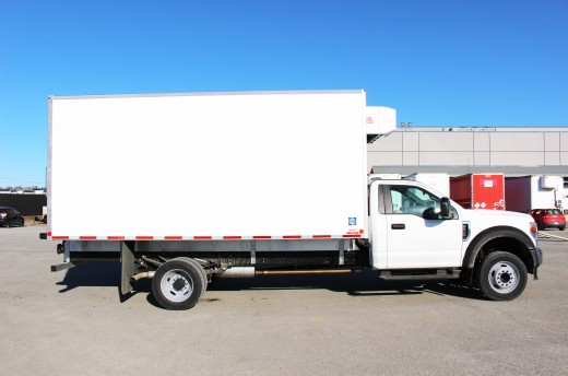 16' Frio™ Truck body on Ford F550