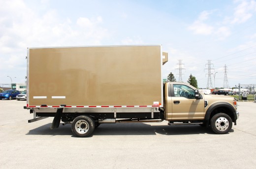 16' Frio™ Truck body on Ford F550