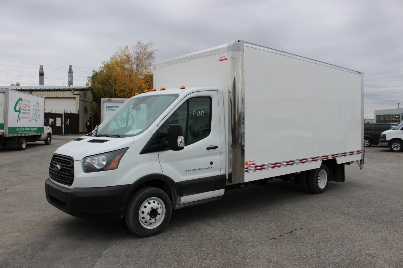 Boîte Classikᴹᴰ 16' sur Ford T350