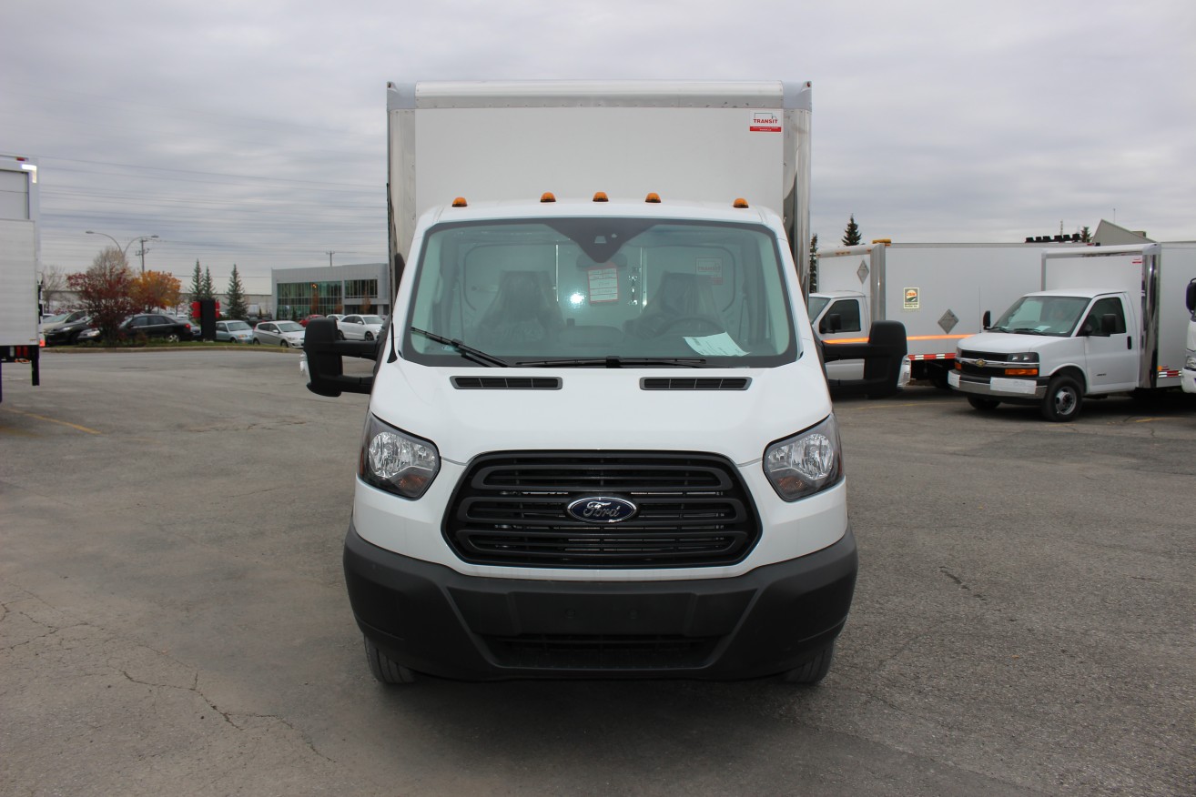 Boîte Classikᴹᴰ 16' sur Ford T350